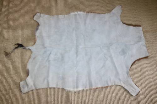 **RS17** A fantastic (1,4m x 1m) genuine Blesbok skin/ hide mat in great condition