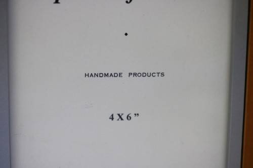 **RS17** Stylish hand made solid wooden double-photo freestanding frame in beautiful condition