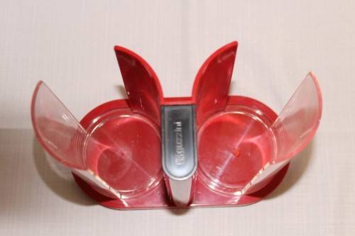 **RS17** A very practical original Italian made "Fratelli Guzzini" cafeteria paper cup holder