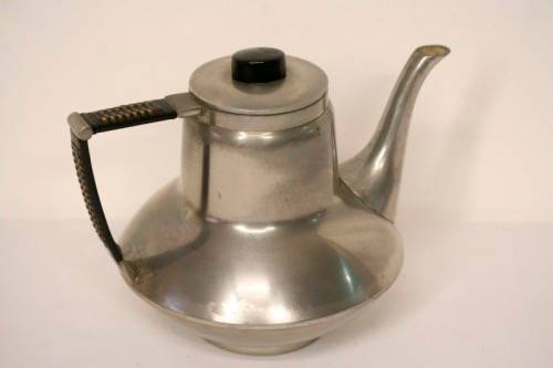 **RS17** A fabulous vintage Art deco Metawa pewter coffee and teapot with bamboo wrapped handles.