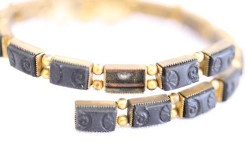 **RS17** 5x assorted ladies fashion bracelets incl gold plated & semi-precious stone bracelet