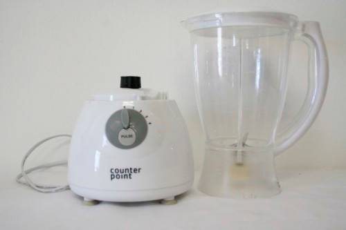 A very useful Counter point electric blender, perfect in a kitchen or bar for cocktails.