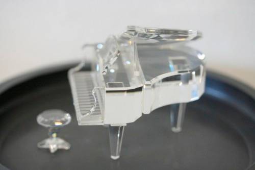 **RS17** A  retired Swarovski (No174506) crystal Piano in its original box in superb condition
