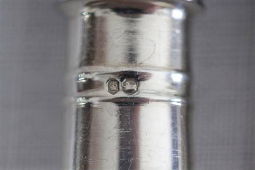 A stunning set of 6x British hallmarked sterling silver CJ Vande" dinner knives with steel blades