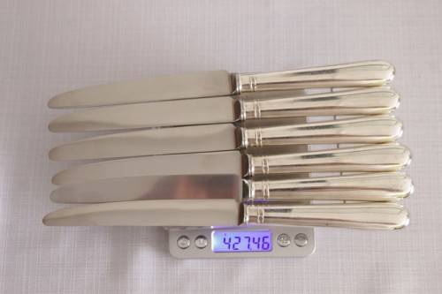 A stunning set of 6x British hallmarked sterling silver CJ Vande" dinner knives with steel blades