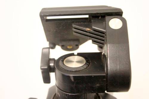 **RS17** A quality Celestron CPC NX95B aluminium tripod w/ height adjustable clips