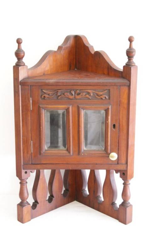 A stunning antique solid oak bathroom corner vanity cabinet w/ bevelled mirrors and carved detailing