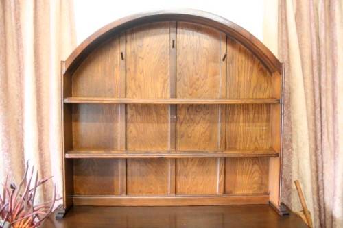 **RS17** An awesome vintage Oak traditional Welsh side server w/ loads of drawers and cupboard space