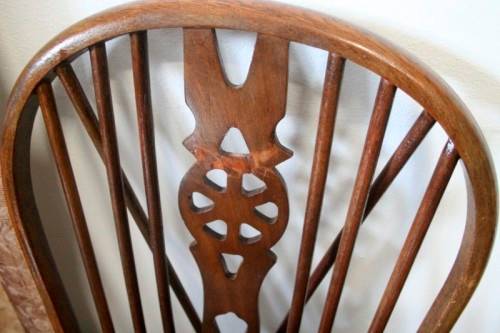 **RS17** A vintage solid Oak 6-seater dining room table with six Brace-back Windsor chairs