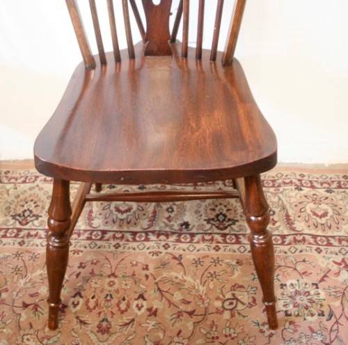 **RS17** A vintage solid Oak 6-seater dining room table with six Brace-back Windsor chairs