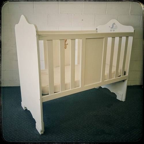 **RS17_Clearance** Awesome white baby's cot with a drop-side and a mattress - perfect for nursery!!