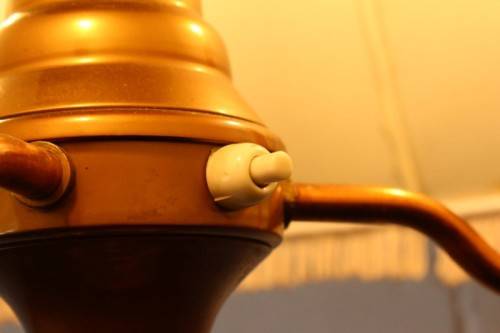 **RS17** A stunning & beautifully made 3-lamp floor standing brass reading lamp w/ large white shade