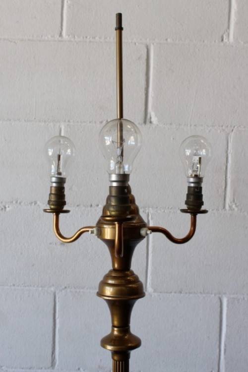 **RS17** A stunning & beautifully made 3-lamp floor standing brass reading lamp w/ large white shade