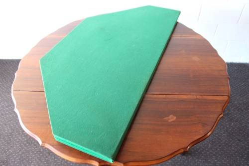 **RS17** A felt-lined folding poker table with built in chip racks and drink holders, in a carry bag