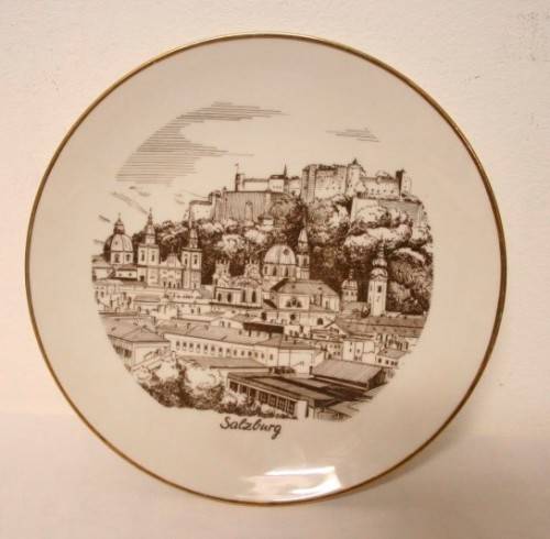 **RS17** 3 fabulous assorted, decorative wall plates incl Royal Decor, Seltman. One price for all 3