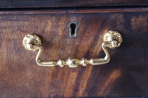 **RS17** A vintage Georgian-style Mahogany 9-drawer pedestal desk with a leather top - AMAZING!!