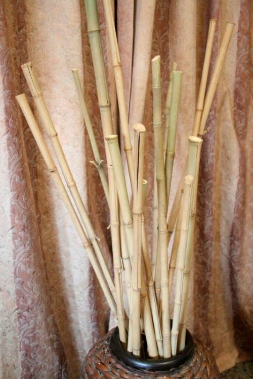 A**RS17** A large floor standing woven pot. Gorgeous on its own or w/ large sticks or reeds.