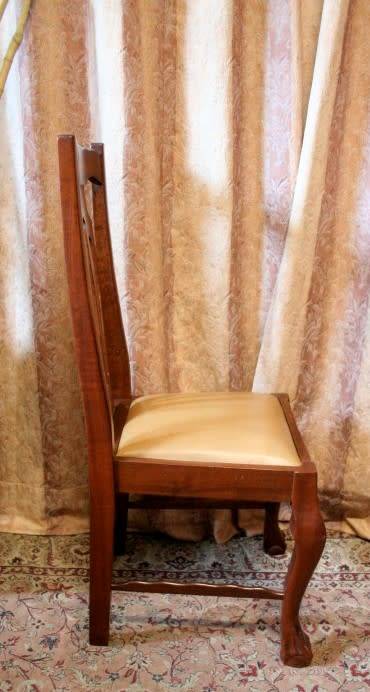 **RS17** Absolutely stunning vintage Imbuia Ball & claw 6-seater dining room table 6x chairs