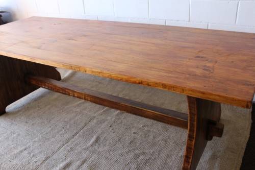 **RS17** A sturdy solid wooden (2.4m long) 8 to 10 seater dining/ patio table in great condition