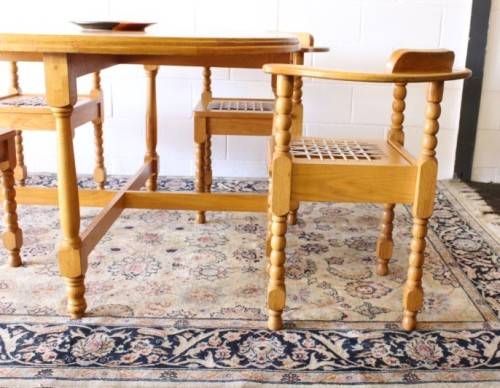 **RS17** A beautifully made solid light oak round dining table w/ incredible riempie captains chairs
