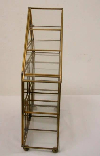 **RS17** A charming footed brass and glass (house) printers tray, perfect for miniature ornaments!