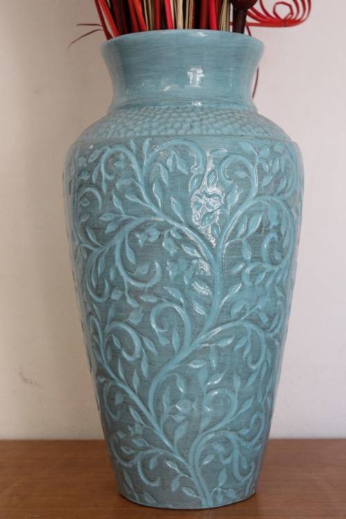 **RS17** A tall blue standing vase - Gorgeous on its own or w/ large flower cuttings or sticks