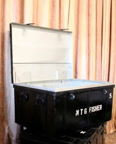 **RS17** A fantastic large vintage lockable metal storage trommel NO 5; ideal for linen, tools etc.