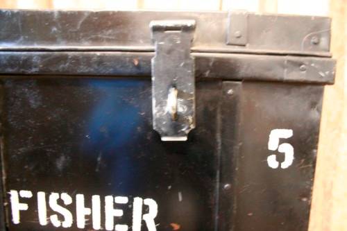 **RS17** A fantastic large vintage lockable metal storage trommel NO 5; ideal for linen, tools etc.