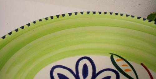 **RS17** A stunning decorative Italian made oval ceramic serving platter in excellent condition.