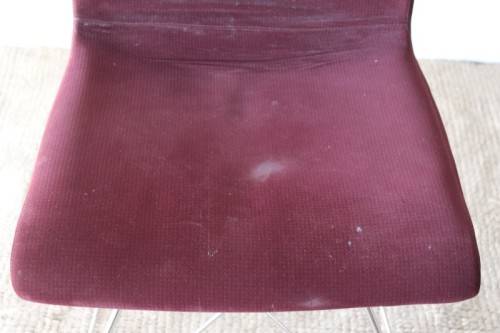 **RS17** A quality & modern styled "shaped" upholstered restaurant style dining chair in burgundy