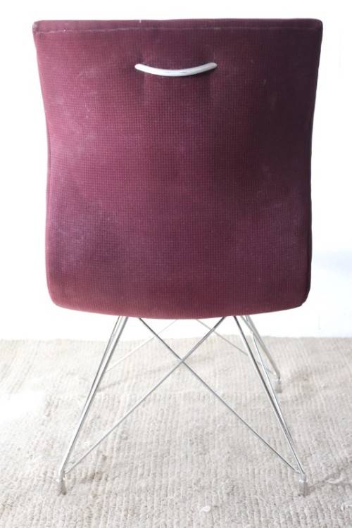 **RS17** A quality & modern styled "shaped" upholstered restaurant style dining chair in burgundy