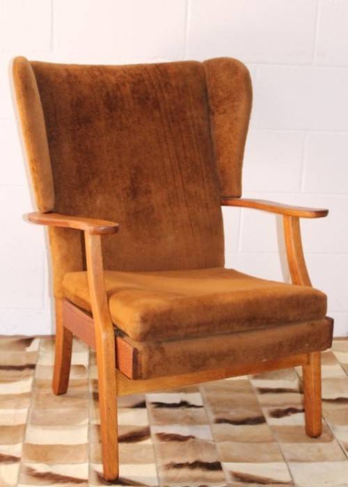 **RS17** Wonderful vintage mid-century solid oak retro-brown period-upholstered wing back armchair