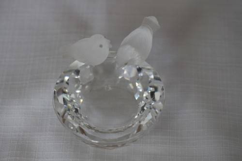 An extremely RARE retired Swarovski crystal Bird Bath (No10029) in superb condition