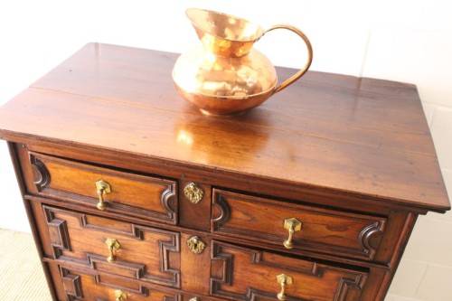 A stunning & beautifully made vintage Oriental Elm wood chest of drawers (2 over3) w/ brass handles