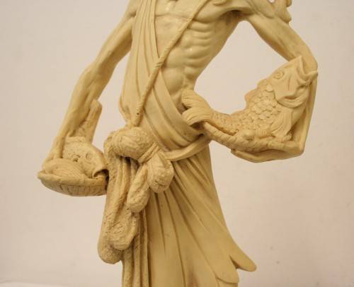 A gorgeous large ornamental Japanese themed oxylite figurine on a black base, fabulous on display