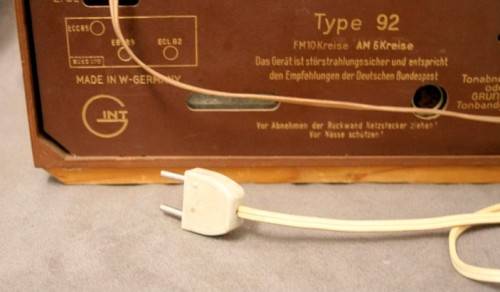 An amazing vintage retro styled West German made "Grundig" radio in perfect working order