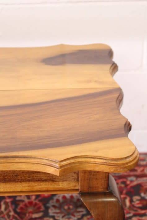 A vintage scalloped edge solid Knysna yellow wood coffee/ side table with Queen Anne cabriole legs