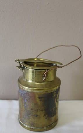 A fabulous set of 5 vintage brass cream canisters with loads of charm & character. Lifespace Sale