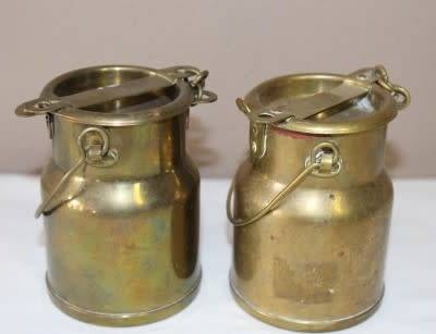 A fabulous set of 5 vintage brass cream canisters with loads of charm & character. Lifespace Sale