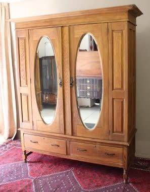 Discounted!! Vintage Oak two-door, two division wardrobe with "full-length" bevelled glass mirrors!!