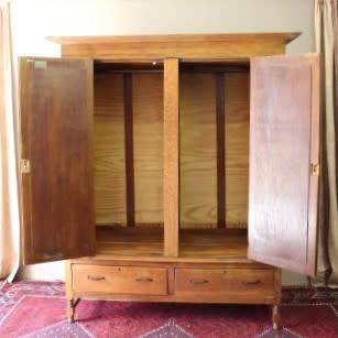 Discounted!! Vintage Oak two-door, two division wardrobe with "full-length" bevelled glass mirrors!!