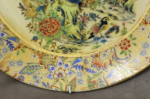 A beautifully decorated large Oriental (bird themed) plate with gold gilt-Lifespace Sale