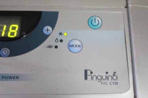 A fantastic De Longhi Pinguino PAC C110 portable air conditioner in full working order.