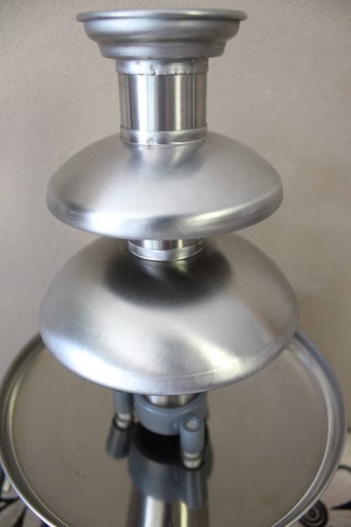 A wonderful Sunbeam chocolate fountain, perfect for events, socials at the home.