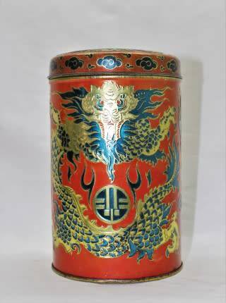 A very attractive vintage Chinese authentic red dragon tea tin. Lifespace Sale
