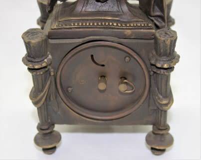 A beautiful Victorian bronze revival "cherub" boudoir mantle clock exquisite detail! -Lifespace Sale