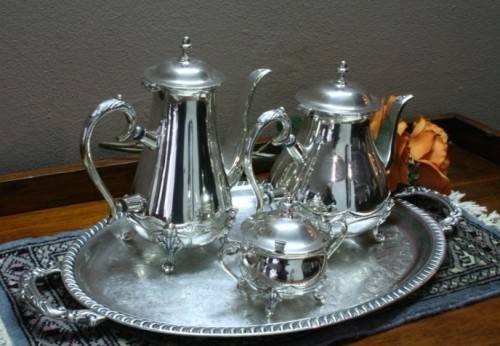 A beautiful Rega A1 SPC silver plated tea set w exquisite detailing in great condition.
