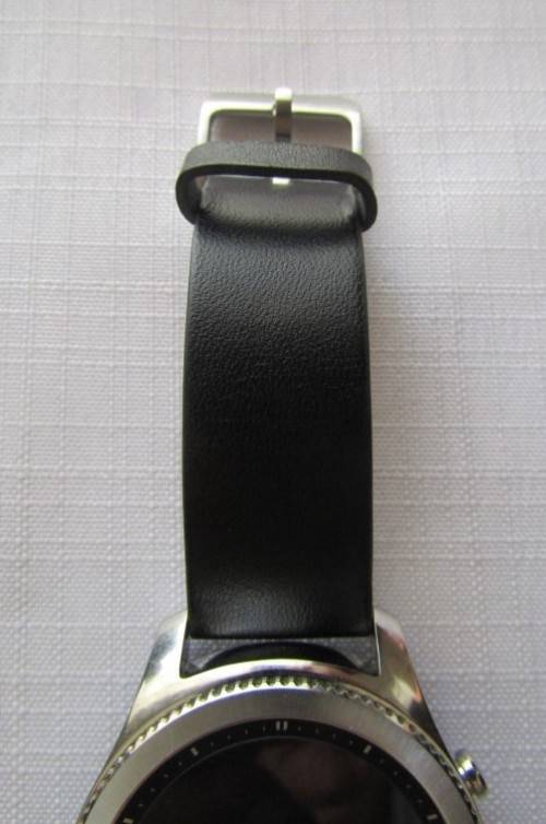 An awesome Samsung S3 classic smartwatch with wireless charger in perfect working order!!