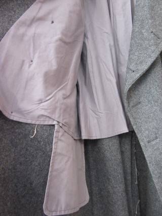 A good quality gent's long XL grey wool winter coat in great condition. Lifespace Sale