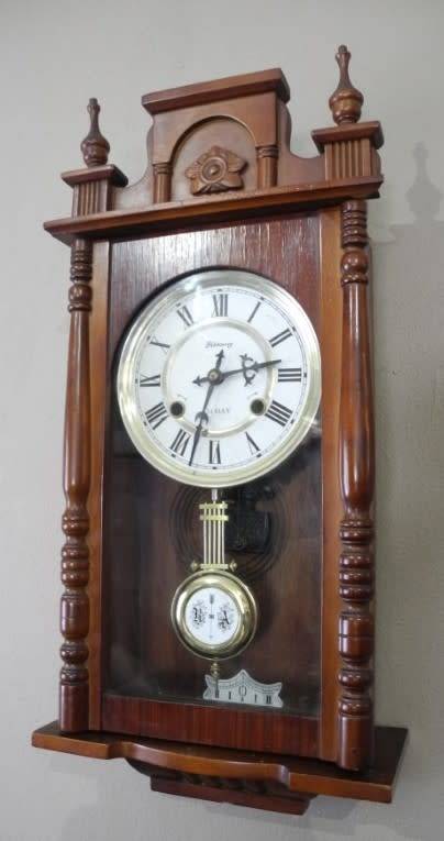 BARGAIN CLOCKS!!A vintage Blessing 31 day clock in a wood wall casing. Lifespace Sale